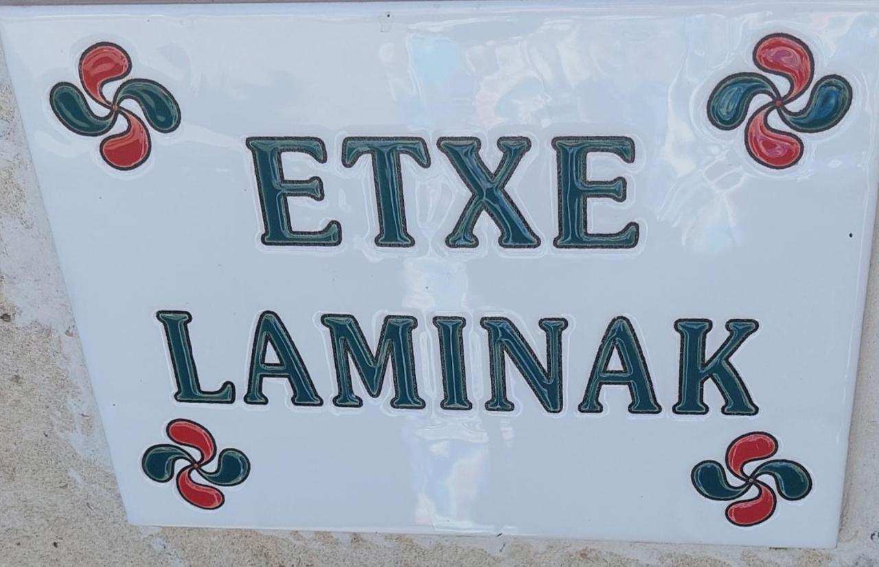 Etxe Laminak Bed & Breakfast Sisteron Ngoại thất bức ảnh