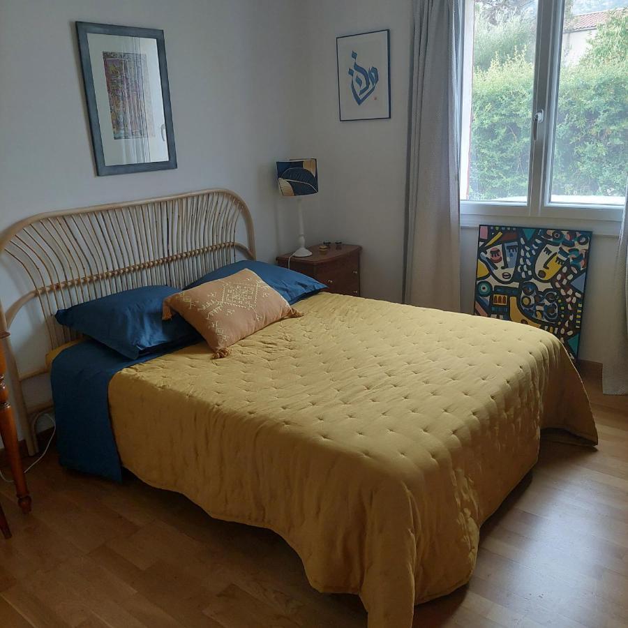 Etxe Laminak Bed & Breakfast Sisteron Ngoại thất bức ảnh
