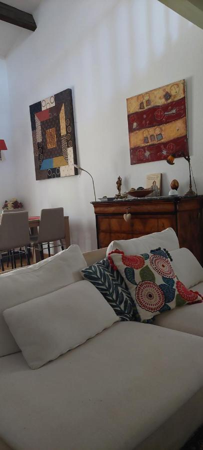 Etxe Laminak Bed & Breakfast Sisteron Ngoại thất bức ảnh