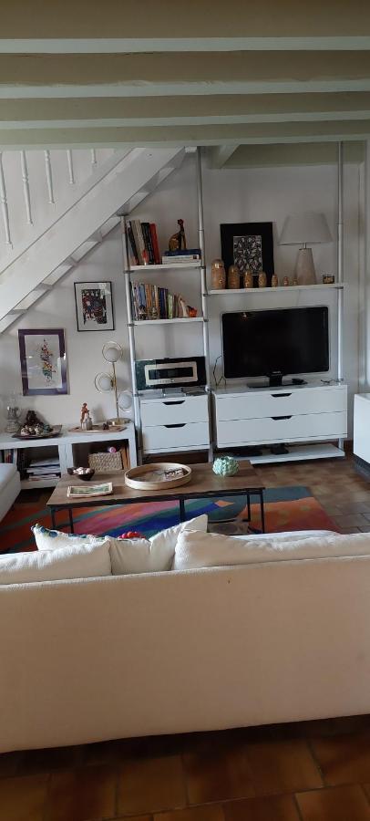 Etxe Laminak Bed & Breakfast Sisteron Ngoại thất bức ảnh